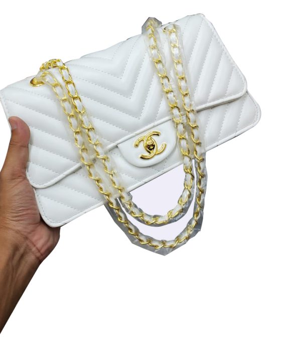 Classic Chanl Handbag - Image 6